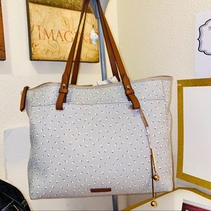 “ FOSSIL “ Fabulous Tote Perfect size for laptop!